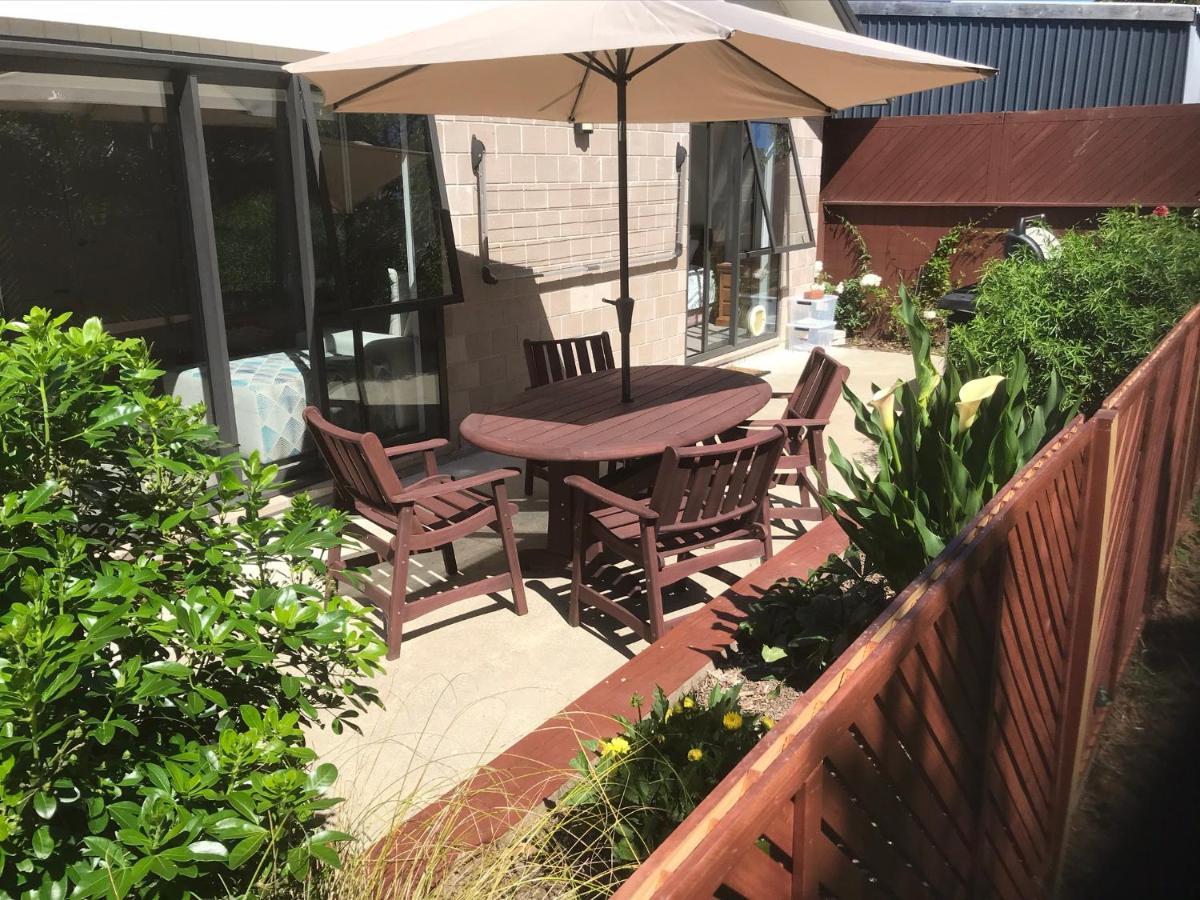 Baybell Lodge Tauranga Buitenkant foto