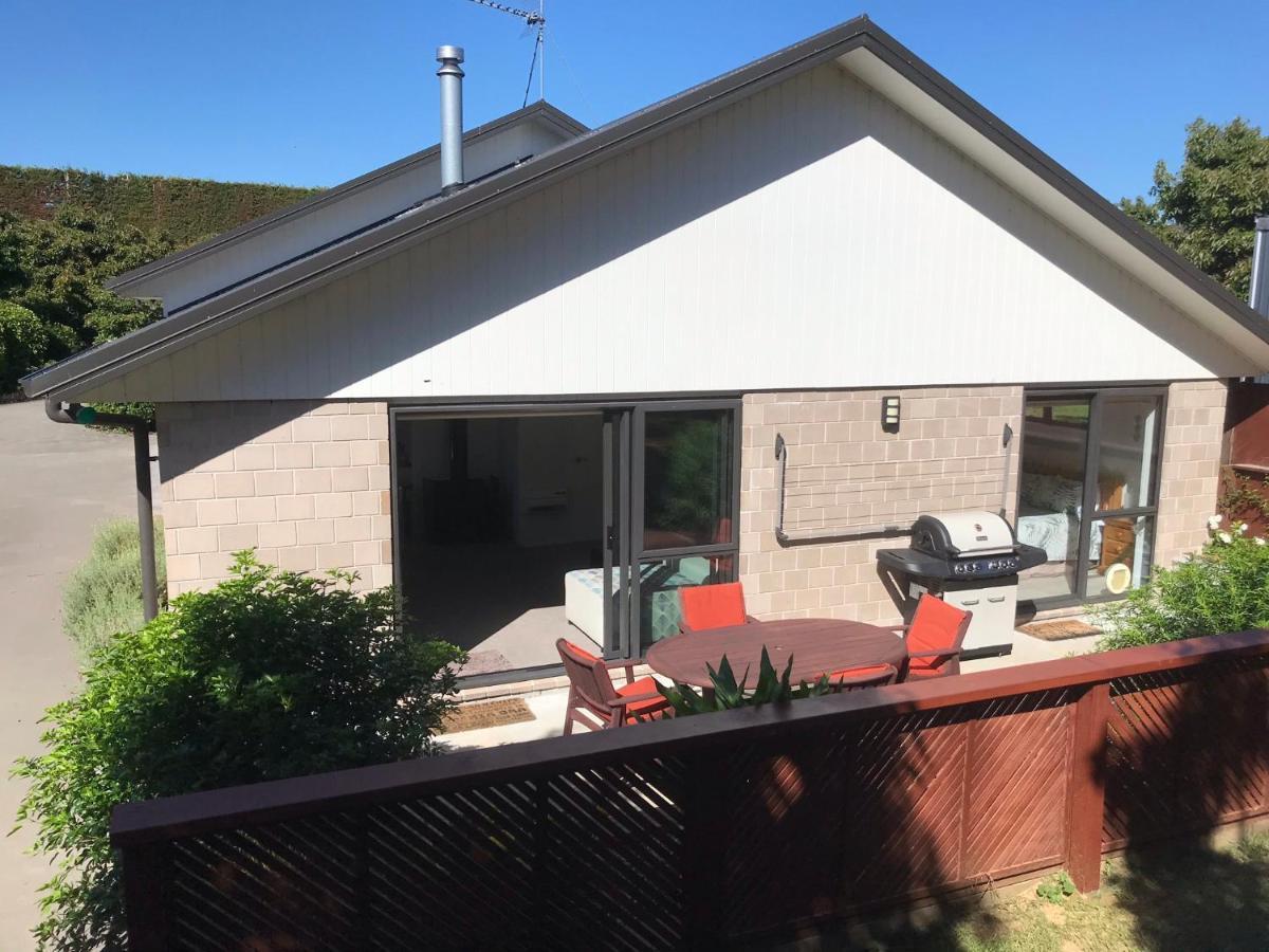 Baybell Lodge Tauranga Buitenkant foto